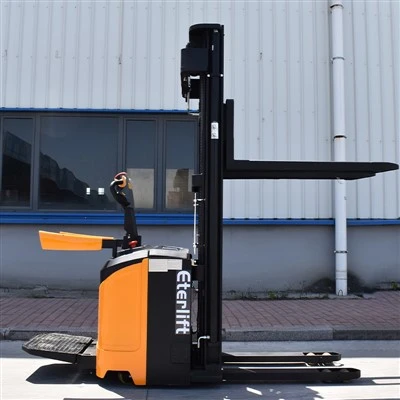 Trukk tal-pallet elettriku tat-tip wieqaf